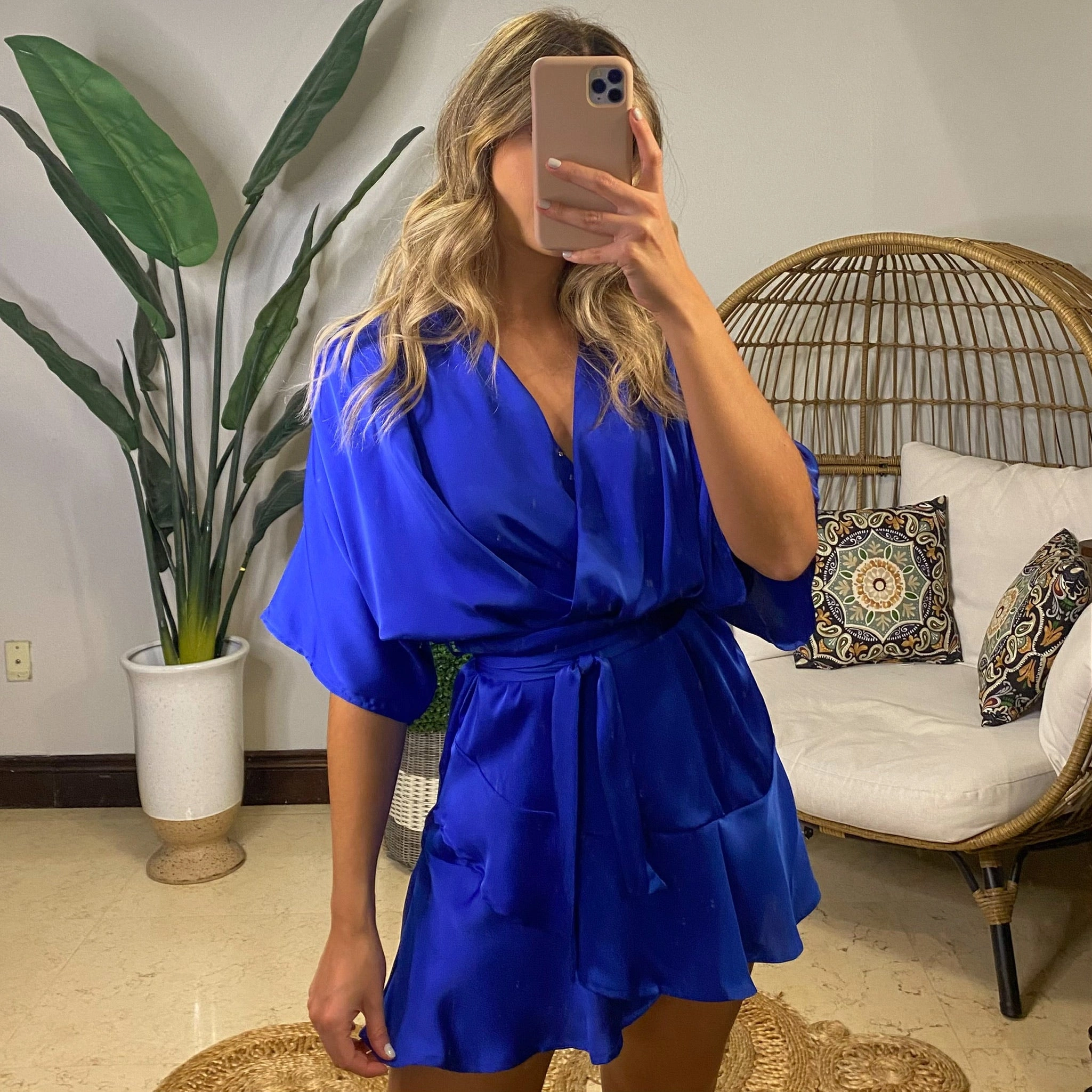 Zuri's Dream Dress: Effortless Chic. Embrace the Sunshine. Your Perfect Summer Staple.